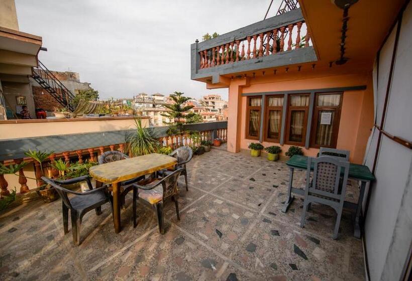 اتاق اکونومی, Pomelo House Inn