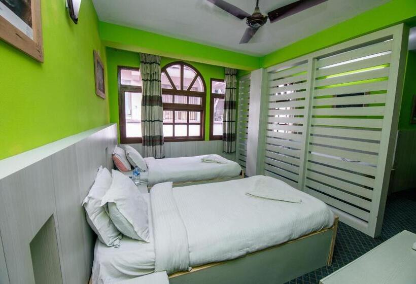 اتاق استاندارد سه نفره, Pomelo House Inn