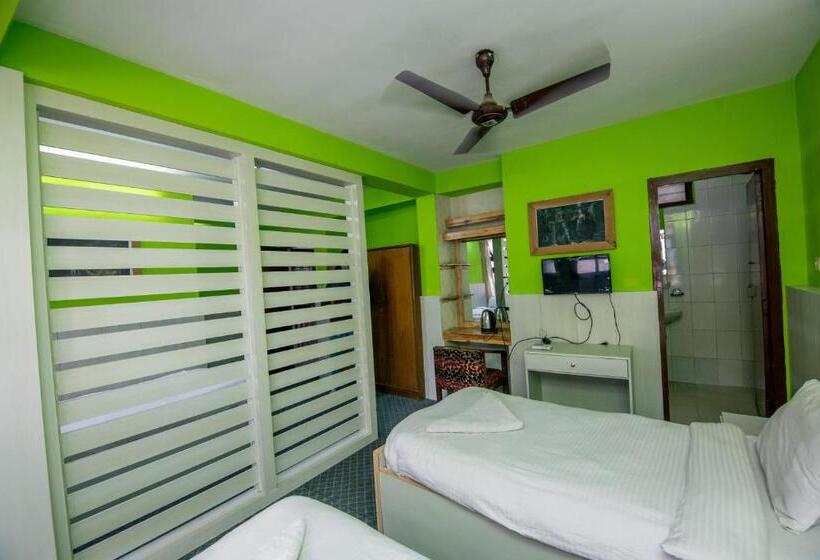 اتاق استاندارد سه نفره, Pomelo House Inn