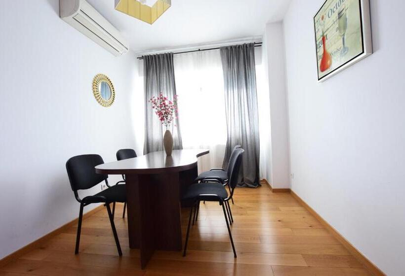 آپارتمان 2 خوابه, Upground Residence Apartments