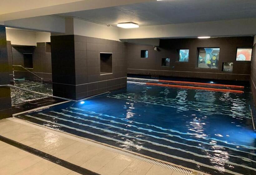 آپارتمان 2 خوابه, Upground Residence Apartments