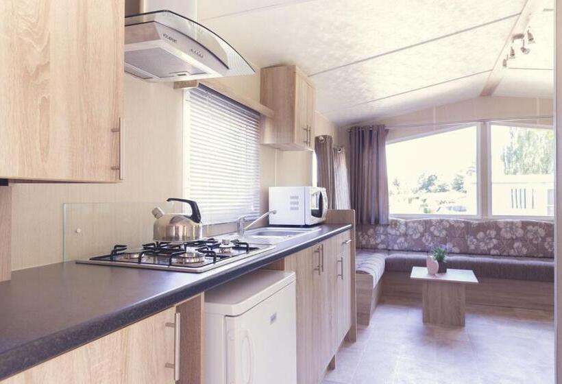 آپارتمان 2 خوابه, Mobile Home 4p