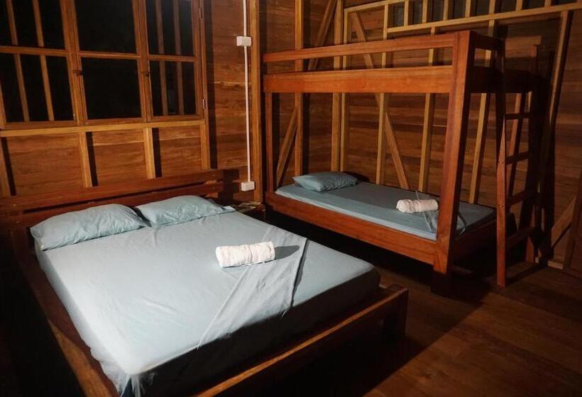 Quarto Quádruplo Estandar, La Tarima Del Colibri Ecolodge