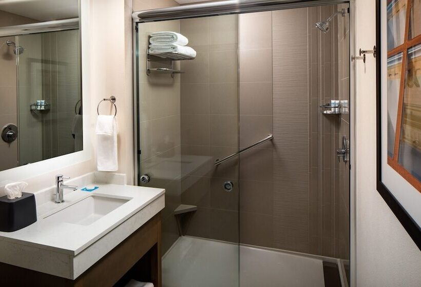 Люкс, Hyatt House Tallahassee Capitol University