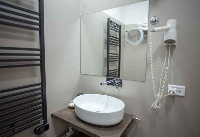 Номер Стандарт Трехместный, Aretusa Vacanze B&b