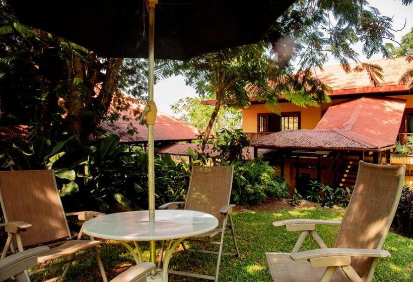 کابین, Argovia Finca Resort