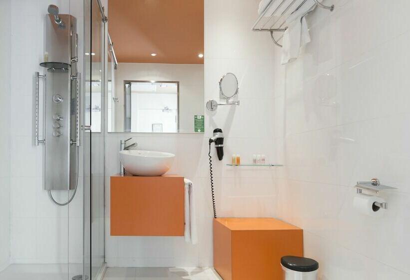 اتاق استاندارد چهار تخته, Petit Palace Plaza Malaga
