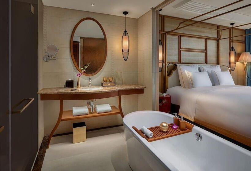 اتاق اجرایی, Grand Mercure Hanoi