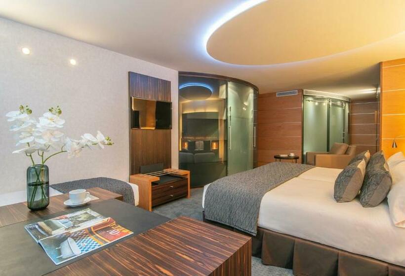 اتاق استاندارد سه نفره, Starc By Pierre & Vacances Premium