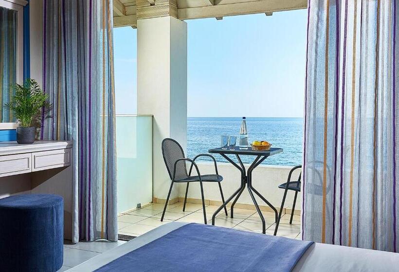 Люкс Вид на Море, Castello Village Resort