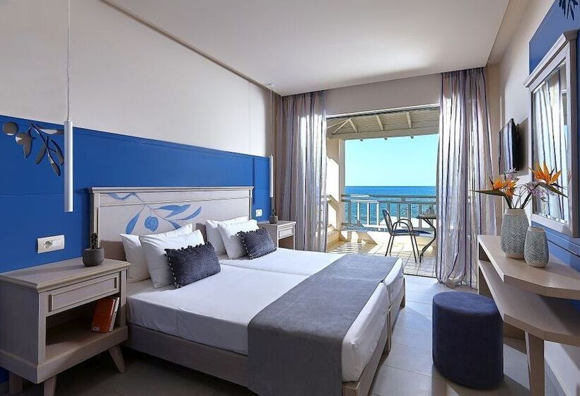 Номер Deluxe Вид на Море, Castello Village Resort