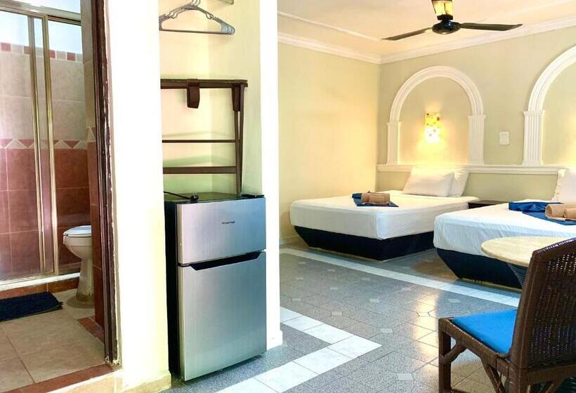 اتاق استاندارد با 2 تخت دوبل, Eco Hotel Green River