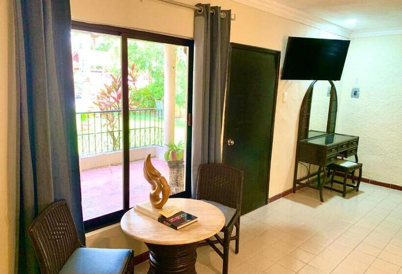 اتاق لوکس با تخت بزرگ, Eco Hotel Green River