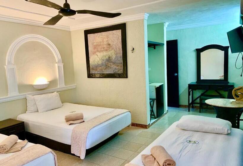 Economy Triple Room, Eco Hotel Green River