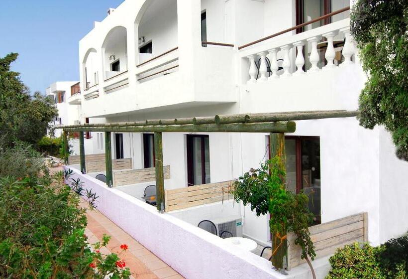 اتاق استاندارد یک نفره, Lato
