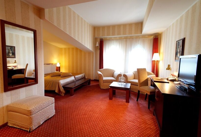 اتاق استاندارد, Monika Centrum Hotels