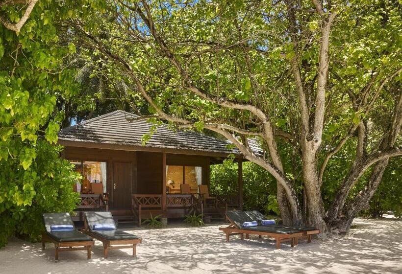 ویلای 1 خوابه, Royal Island Resort & Spa