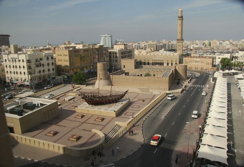 Классический Номер, Arabian Courtyard Hotel & Spa