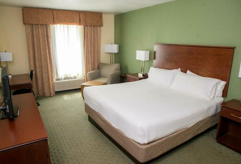 带大床的标准间, Holiday Inn Express & Suites Cocoa, An Ihg