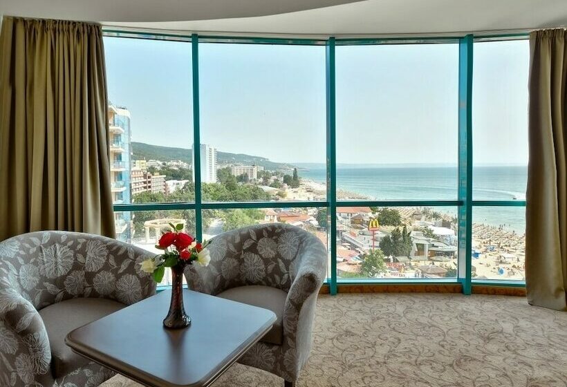 Люкс, Marina Grand Beach Hotel   All Inclusive