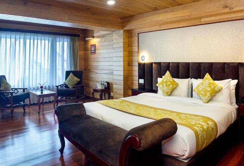 キングサイズベッドのスタンダードルーム, Udaan Dekeling Resort Darjeeling