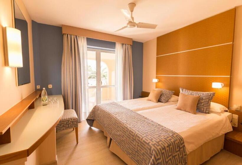 Семейный Номер, Robinson Esquinzo Playa - All Inclusive
