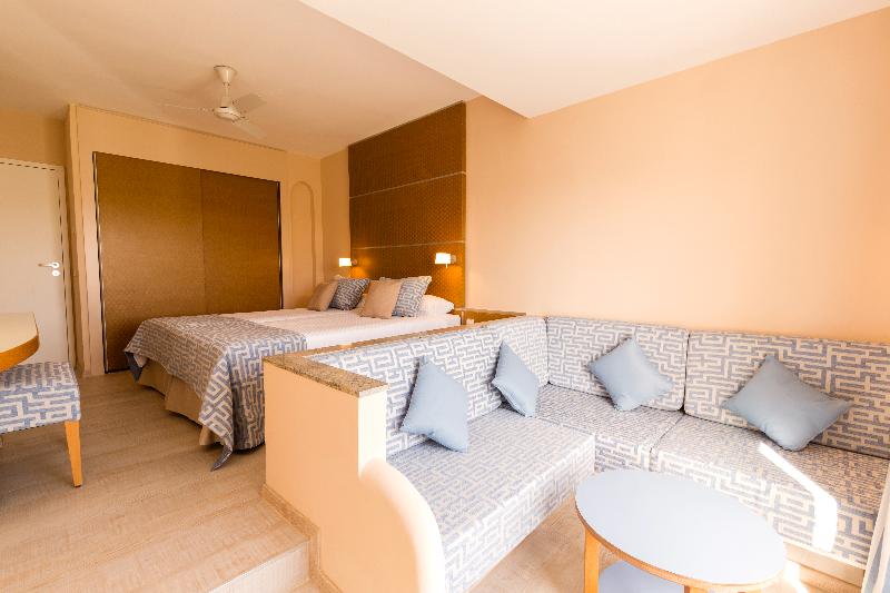 Семейный Номер, Robinson Esquinzo Playa - All Inclusive