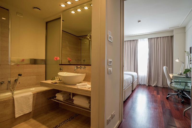 اتاق استاندارد, Doubletree by Hilton Florence Metropole