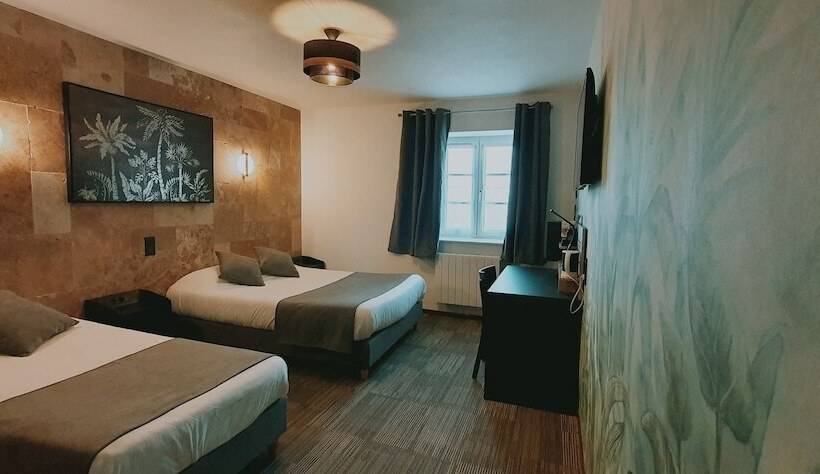 Номер Стандарт Трехместный, Hôtel Du Moulin De La Brevette