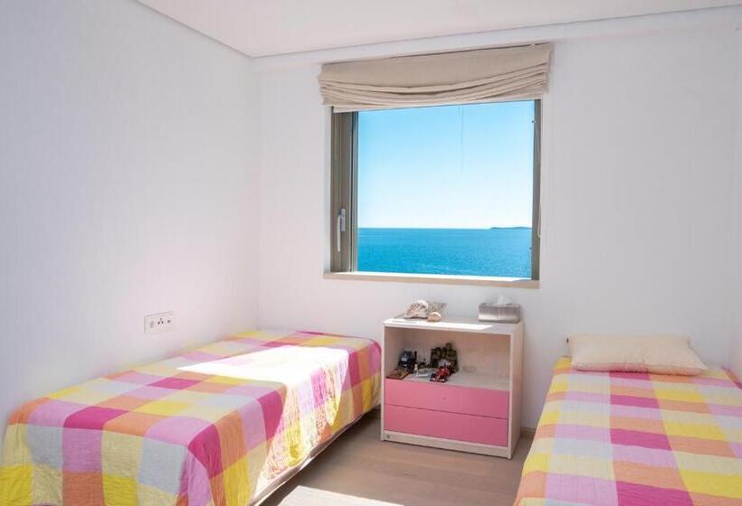 ویلای 1 خوابه با چشم‌انداز دریا, Sirene Blue Luxury Beach Resort