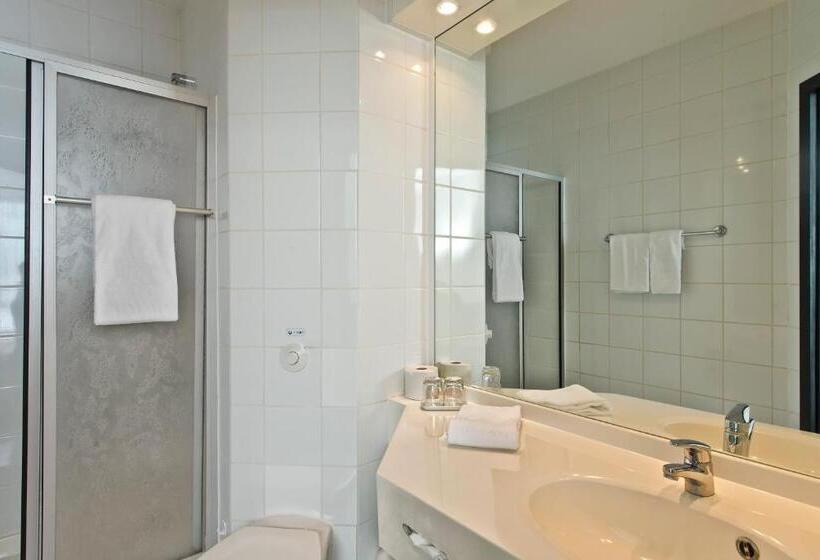 Номер Стандарт, Days Inn Dessau