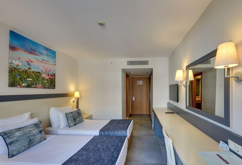 Номер Стандарт Вид на Сад, Diamond Of Bodrum