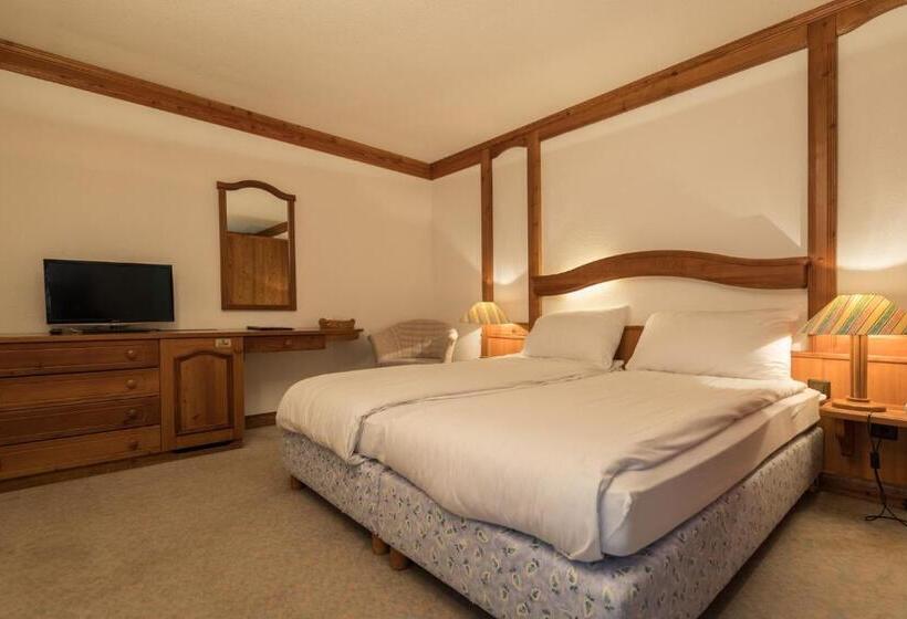Номер Стандартный с Видом, Hôtel Chalet Royal