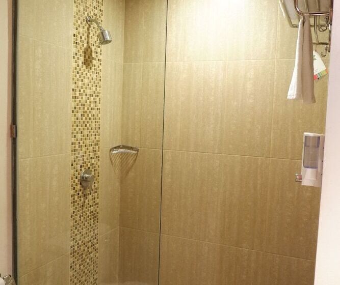 اتاق خانوادگی, Ibis Styles Bali Legian