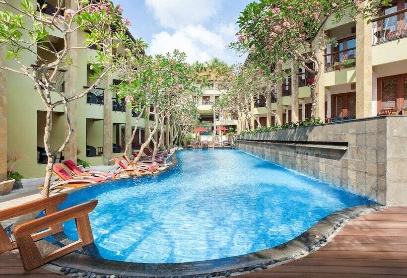 اتاق سوپریور با چشم‌انداز استخر, Ibis Styles Bali Legian