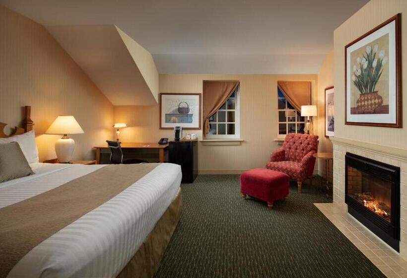 اتاق لوکس با تخت بزرگ, St. Eugene Golf Resort & Casino