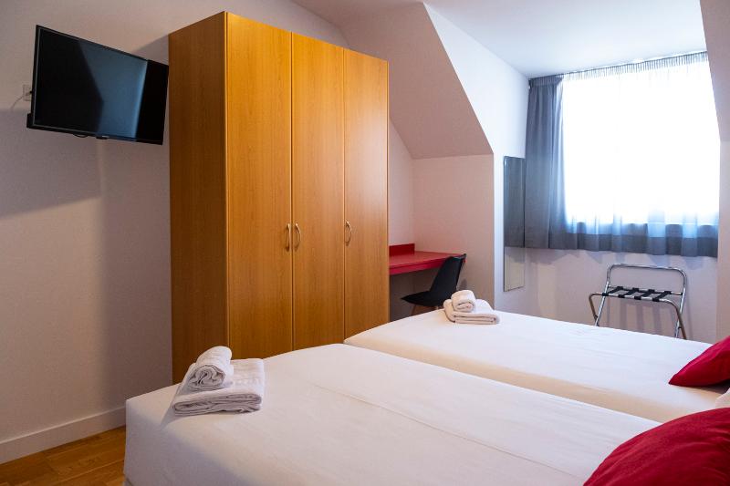 سوییت دوبلکس, Spa Odeón