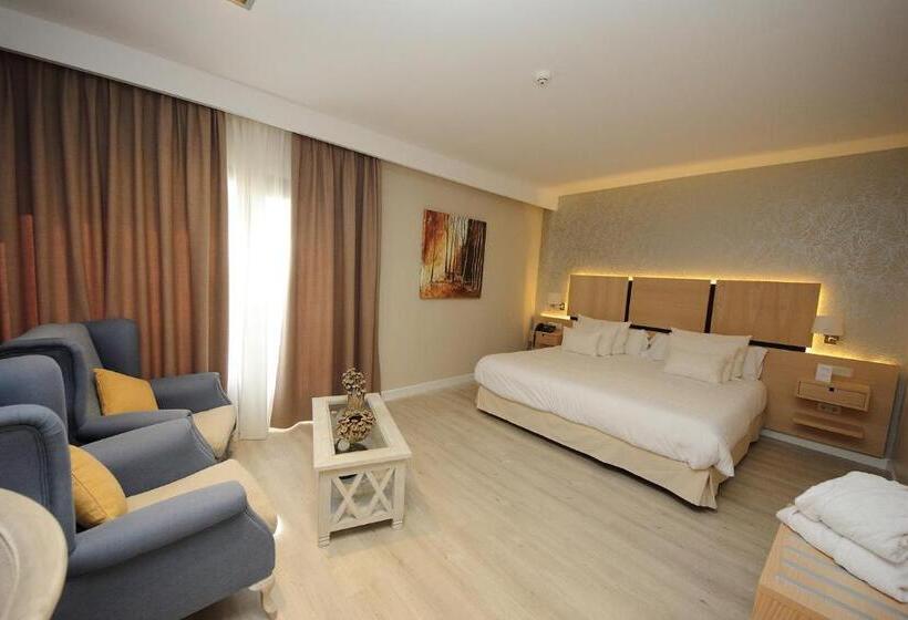 Номер Deluxe, Chateau Vinasoro