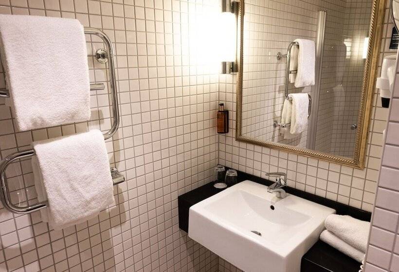 Номер Deluxe, Clarion Collection Hotel Havnekontoret