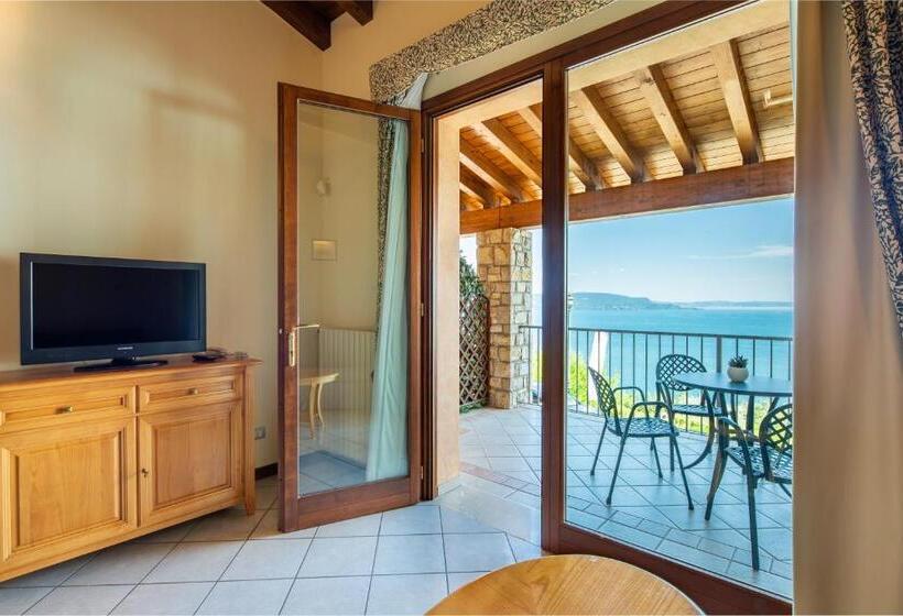 スタンダードルーム, Domina Borgo Degli Ulivi  Garda Lake