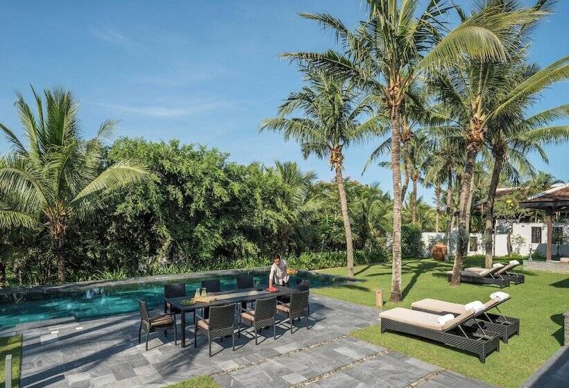 ویلای 3 خوابه با استخر, Four Seasons The Nam Hai, Hoi An, Vietnam