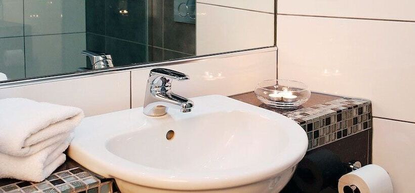标准间, Maldron Hotel & Leisure Centre Limerick