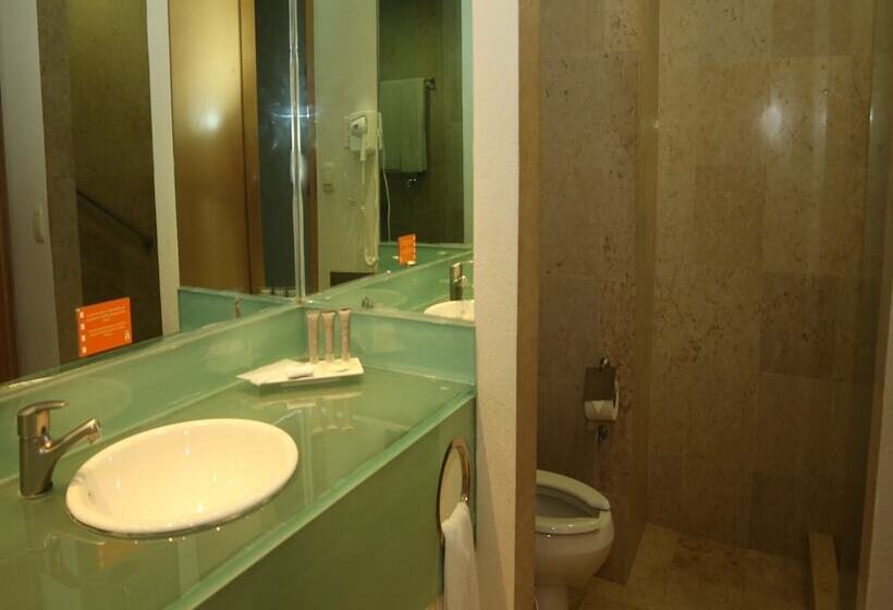 豪华房间, Real Inn Nuevo Laredo