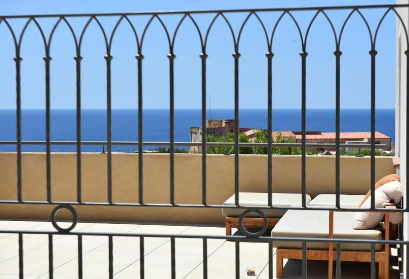 اتاق سوپریور با چشم‌انداز دریا, Santateresa