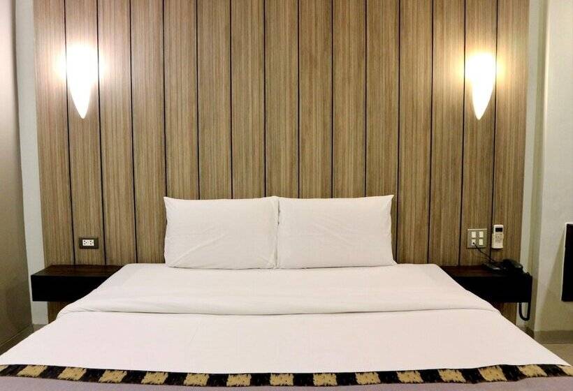 Quarto Deluxe, Swana Bangkok