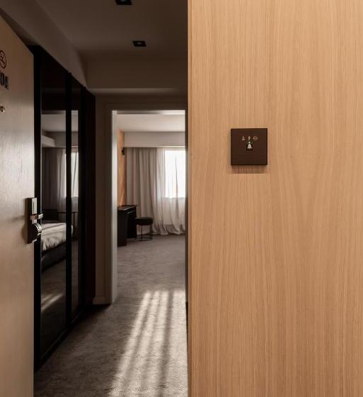 Quarto Deluxe, Vega Sofia