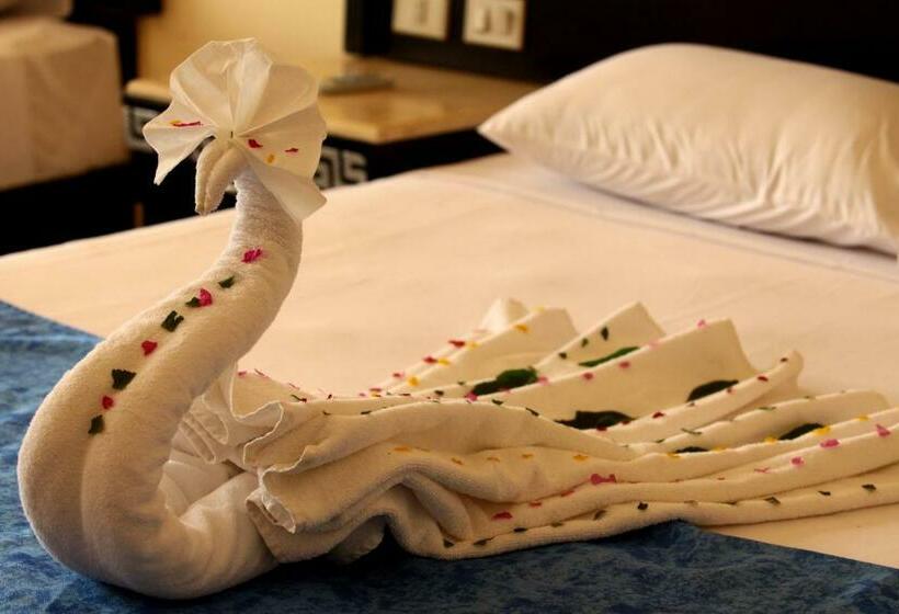 Superior Room, King Tut Aqua Park Beach Resort