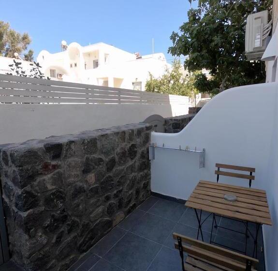 اتاق استاندارد سه نفره, Anny Studios & Rooms Perissa Beach