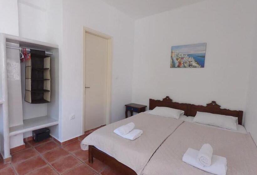 اتاق لوکس چهار تخته, Anny Studios & Rooms Perissa Beach