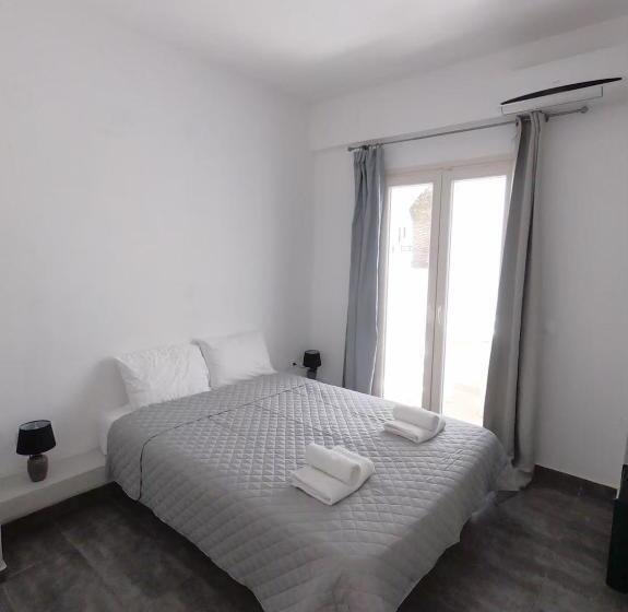 استودیو خانوادگی, Anny Studios & Rooms Perissa Beach